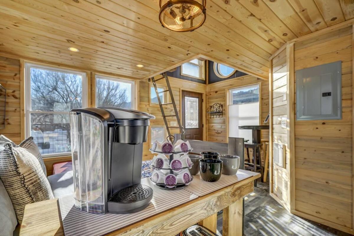Red Rock Treehouse Unique In Old Colorado City Colorado Springs Dış mekan fotoğraf