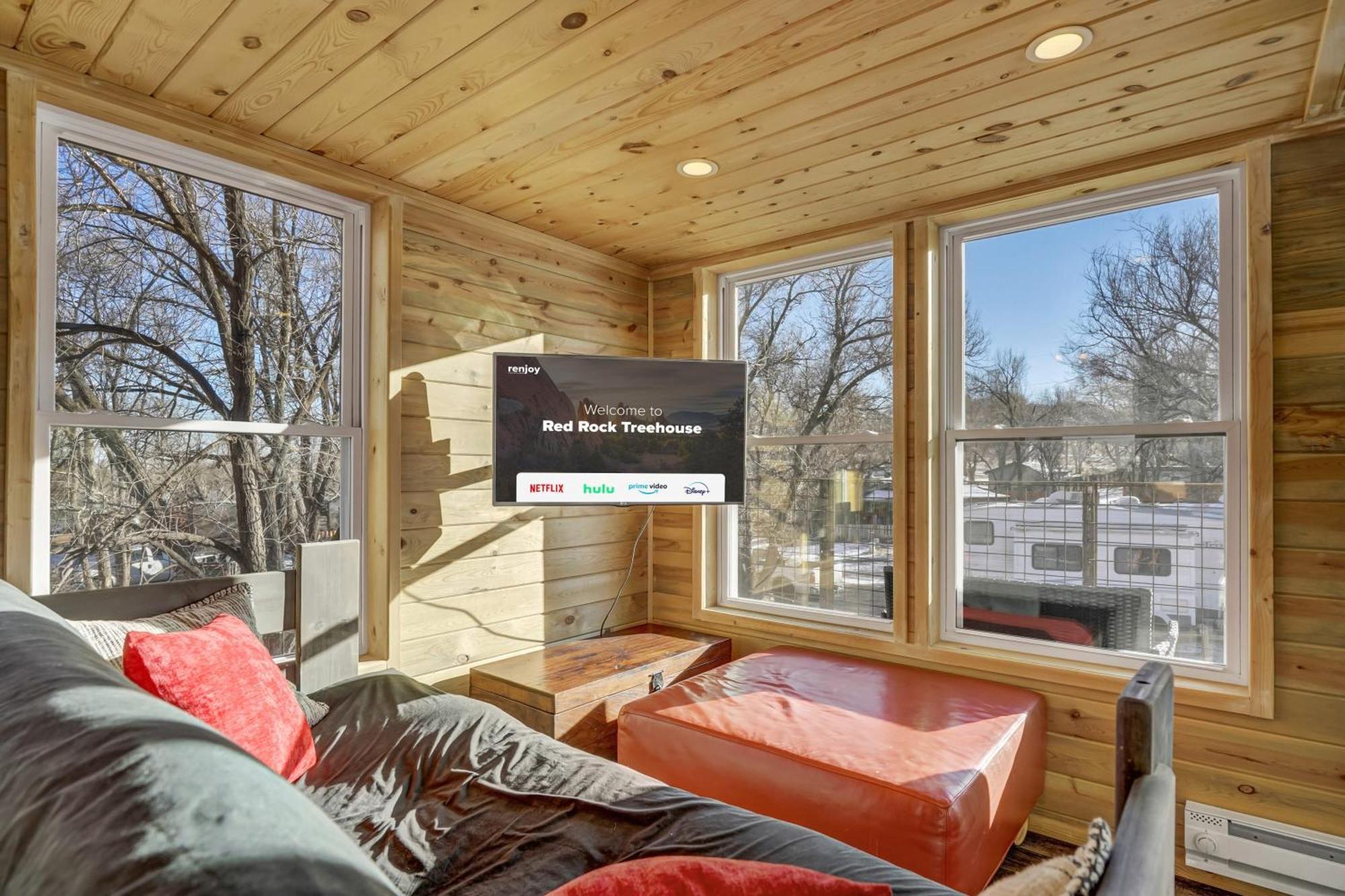 Red Rock Treehouse Unique In Old Colorado City Colorado Springs Dış mekan fotoğraf